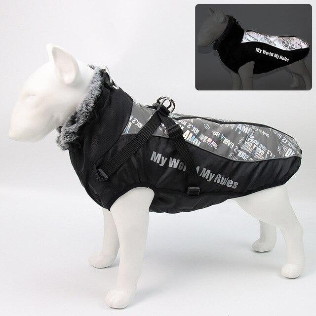 Thick waterproof dog coat with reflective strips and fur collar, suitable for large dogs like Golden Retrievers and Rottweilers.