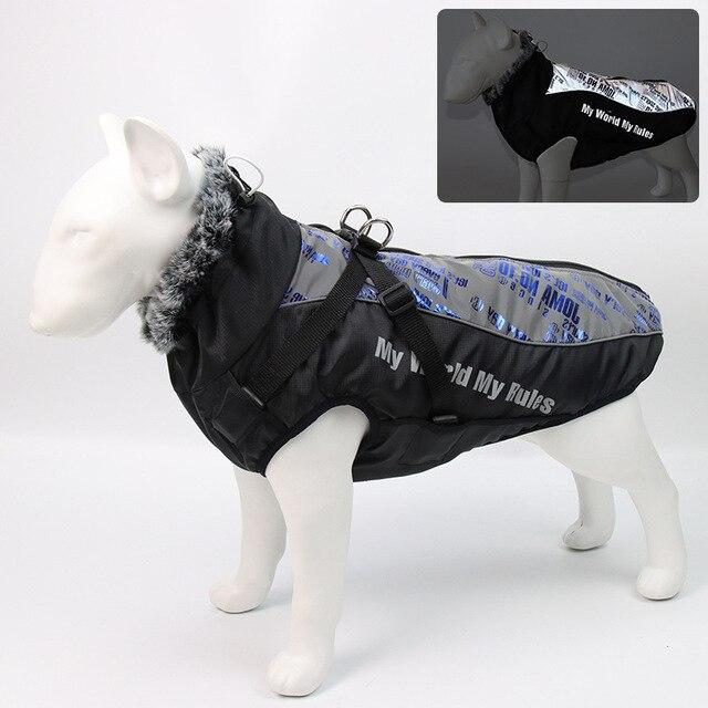 Thick waterproof dog coat with reflective strips and fur collar, suitable for large dogs like Golden Retrievers and Rottweilers.