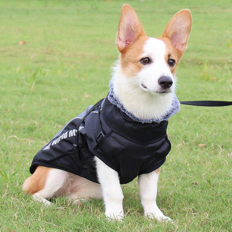 Thick waterproof dog coat with reflective strips and fur collar, suitable for large dogs like Golden Retrievers and Rottweilers.