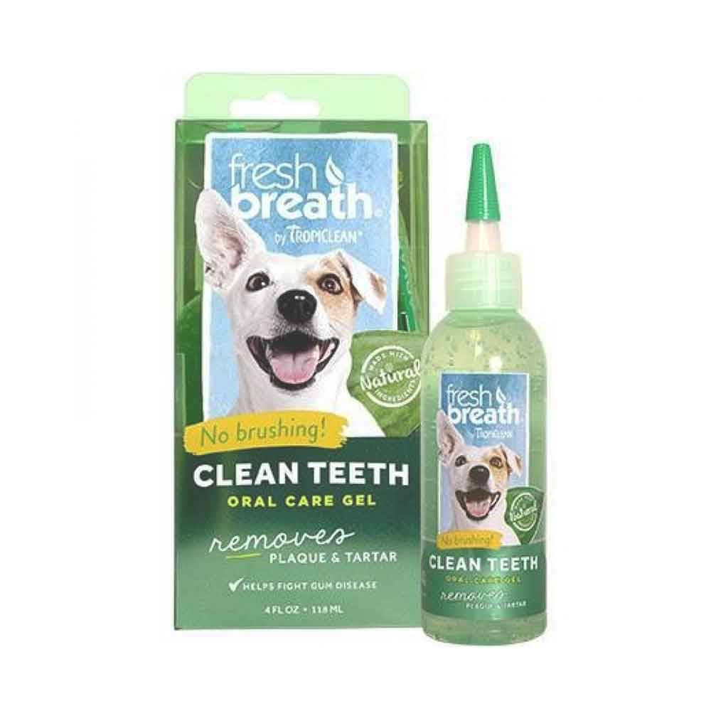 Tropiclean Fresh Breath Clean Teeth Gel for Dogs in a 4 oz bottle, featuring a green label with natural ingredients.