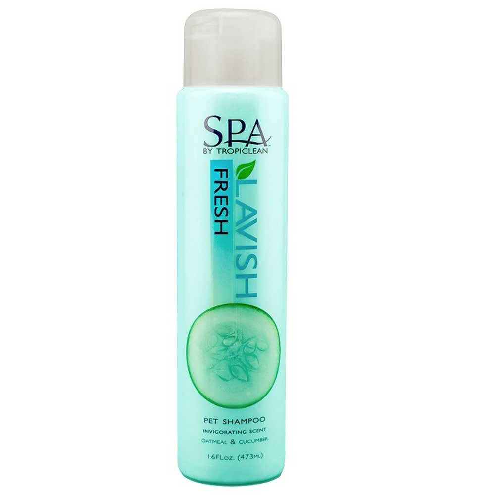 Tropiclean SPA Lavish Fresh Pet Shampoo bottle with cucumber and vanilla ingredients, showcasing its refreshing and nourishing properties for pets.