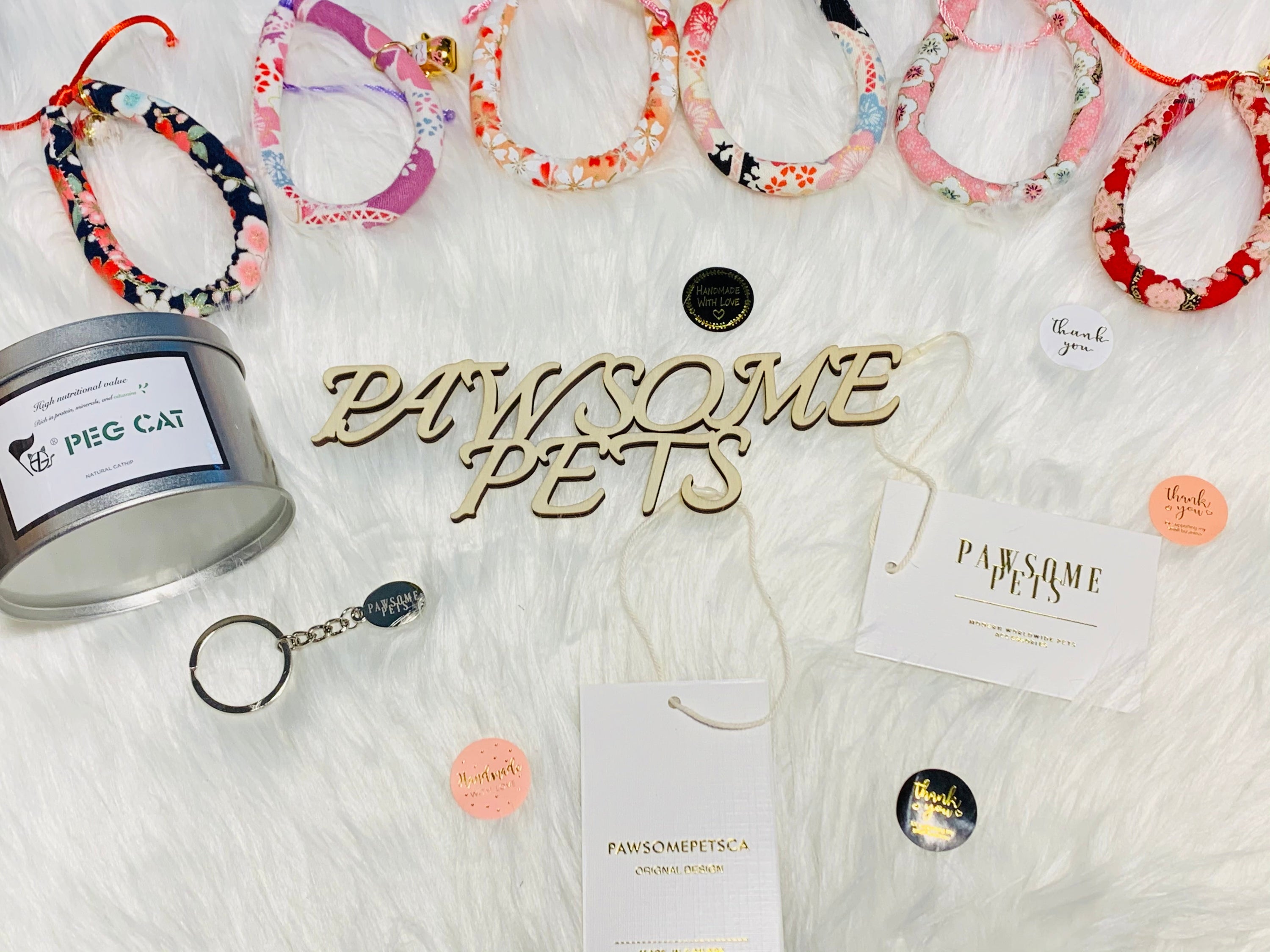 Violet light purple cotton collar for cats and dogs, featuring a trendy Japanese style design, handmade with love in Canada.