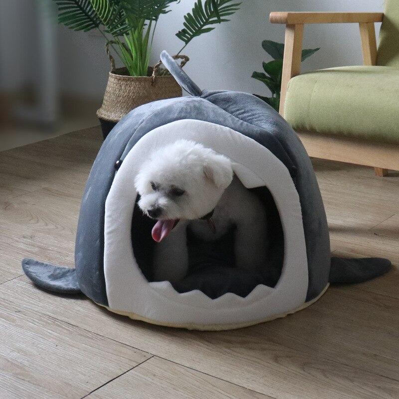 Warm Pet Dog Bed in shark shape, made of breathable cotton, perfect for winter comfort for cats and dogs.