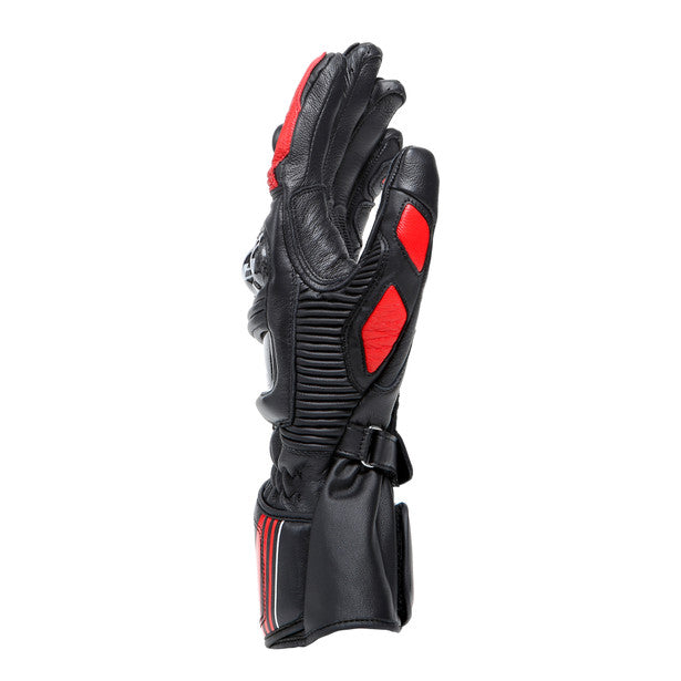 Dainese Druid 4 leather racing gloves showcasing carbon inserts and ergonomic design.