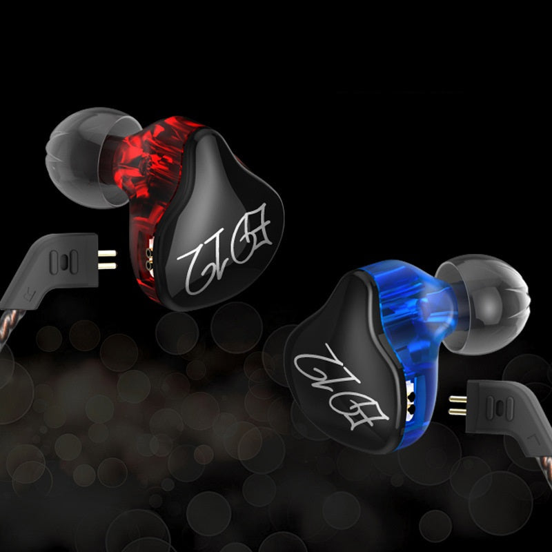 In-Ear Headphones Subwoofer Fever HIFI Music Headphones with a sleek design and L-bend plug, showcasing their high-quality build and comfort.