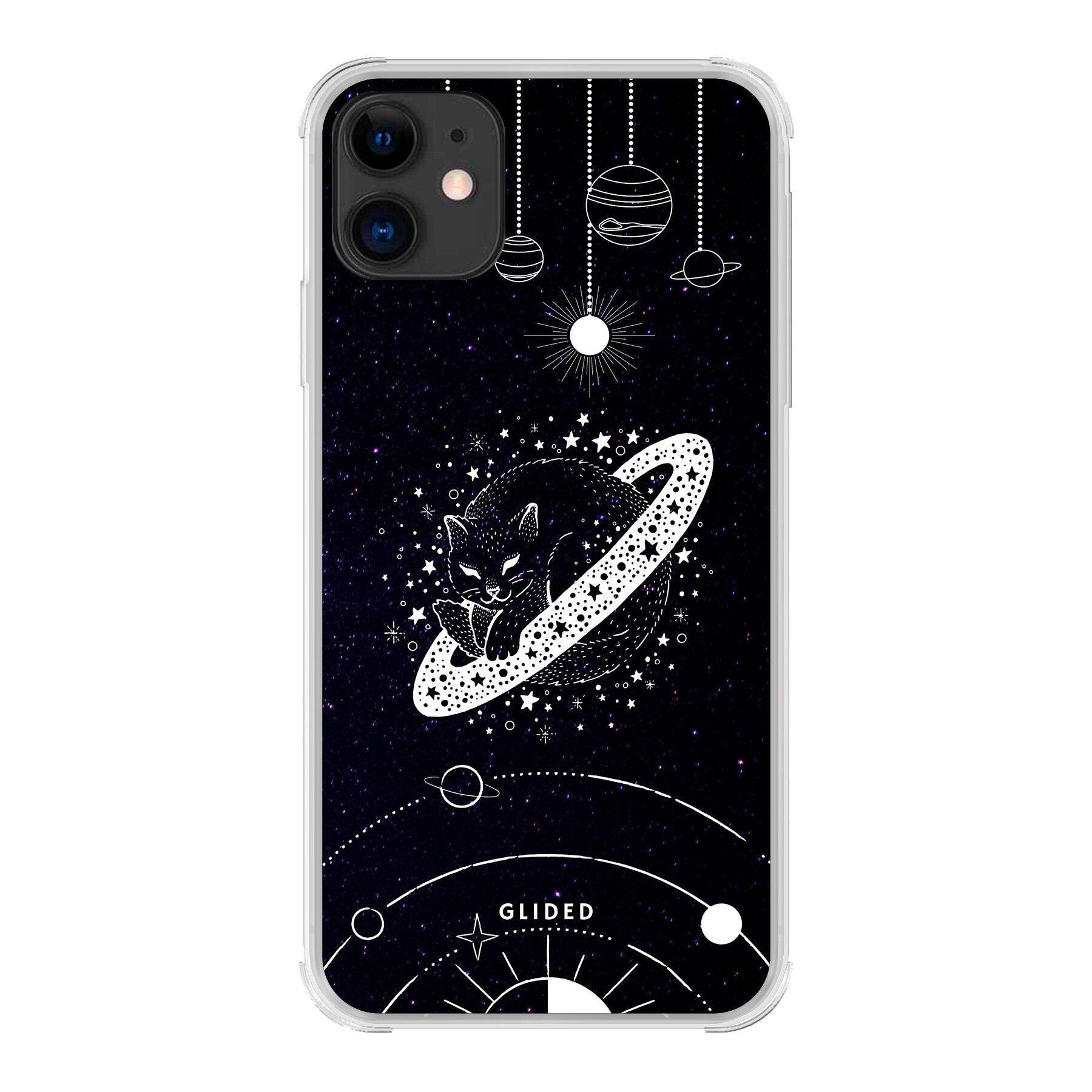 Astro Whiskers iPhone 11 Handyhülle mit einer eleganten Katze vor einem mystischen Weltraumhintergrund.
