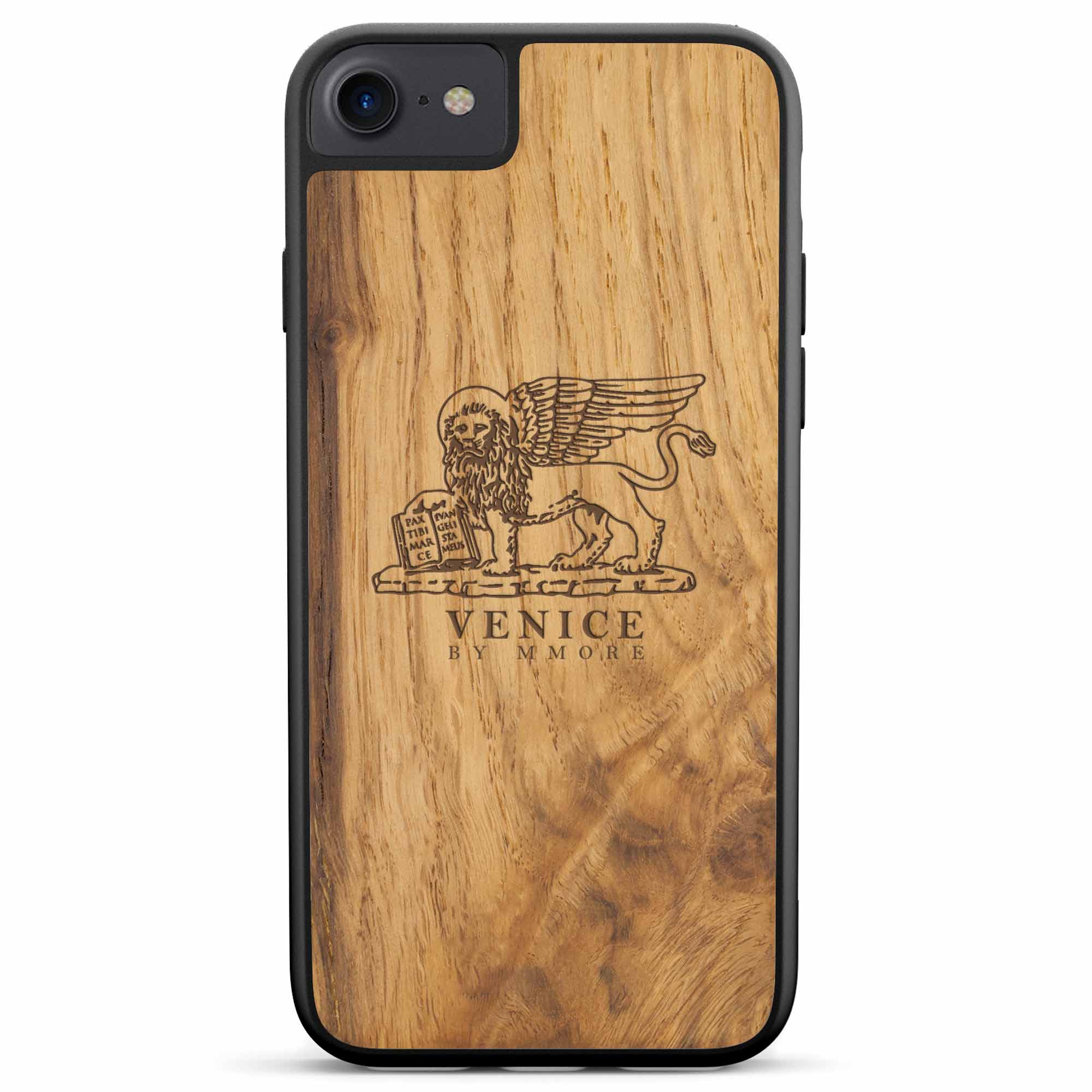 Handcrafted Venice phone case featuring the Lion of St. Marco, made from ancient oak wood, showcasing its unique grain and engraving.