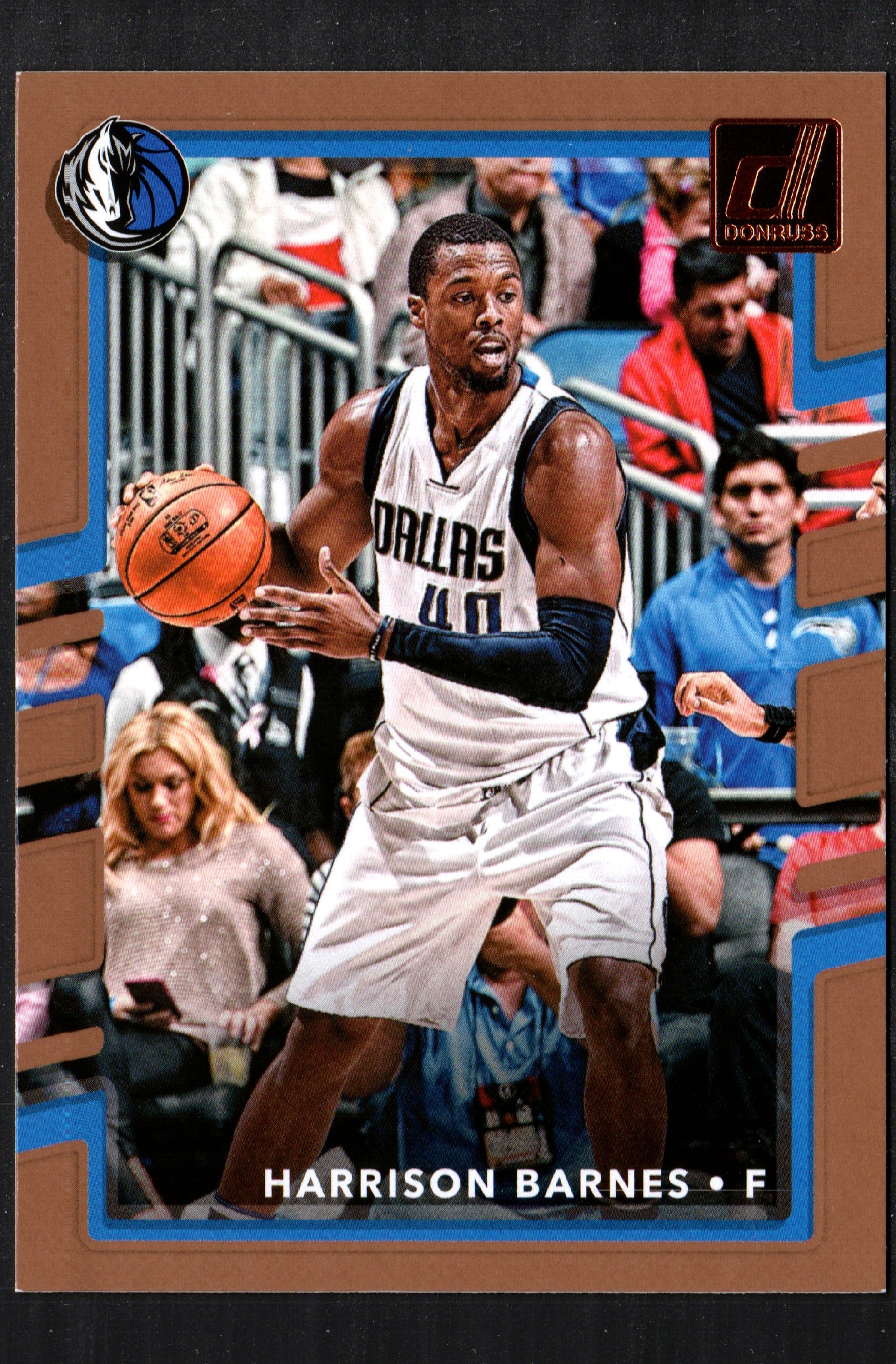 Harrison Barnes Dallas Mavericks #31 trading card from the 2017-18 Donruss set, featuring Barnes in action.