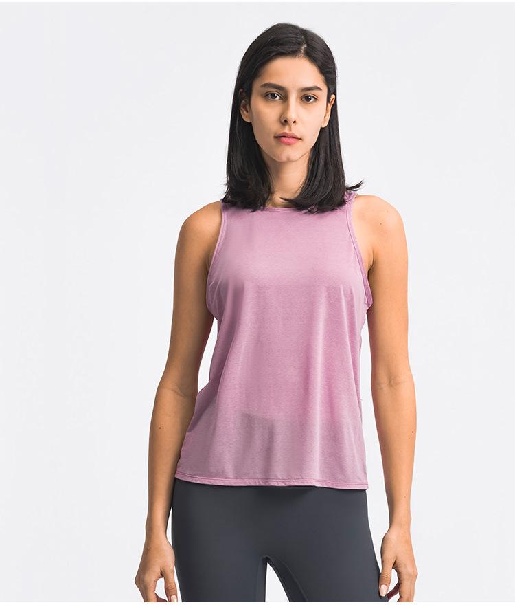 A stylish 2 in 1 loose U-back workout gym tank top for women, featuring a built-in bra, made from lightweight and breathable fabric, perfect for fitness activities.