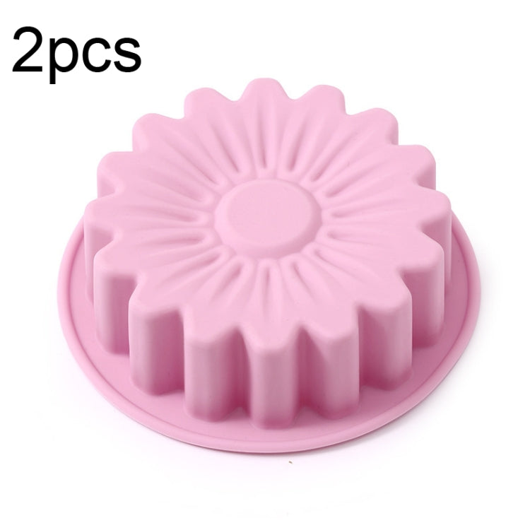 Two pieces of silicone sunflower cake molds, high temperature resistant, ideal for baking cakes and desserts.