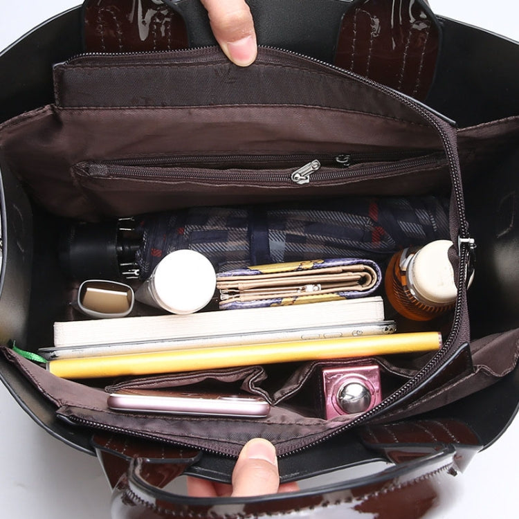 3-in-1 Women Handbag featuring a crocodile pattern, adjustable shoulder strap, and spacious interior for everyday essentials.