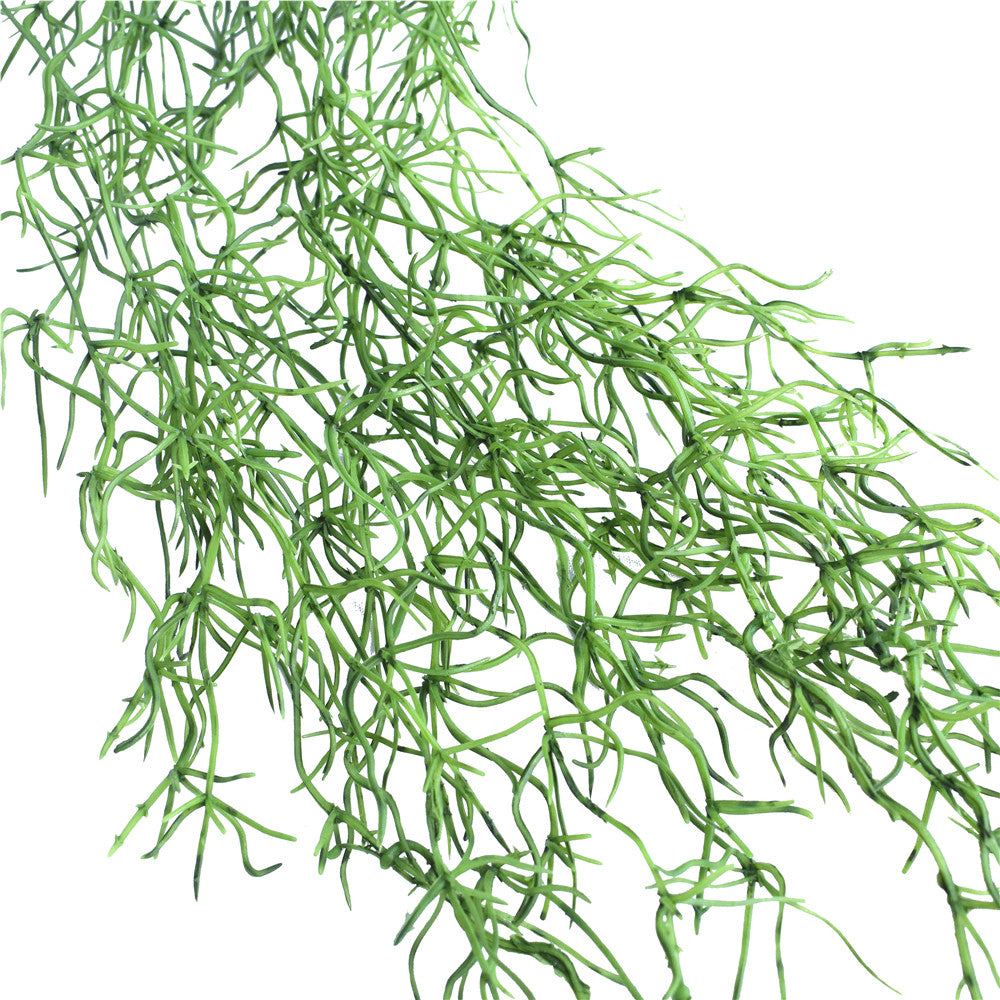 Artificial Air Plant Spanish Moss Hanging Vine, 120cm long, featuring realistic green foliage made from high-quality plastic.
