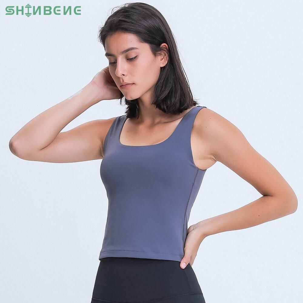 BASIC Longer-line Padded Workout Gym Crop Vest for women, featuring a sleeveless design and breathable fabric, ideal for yoga and fitness activities.