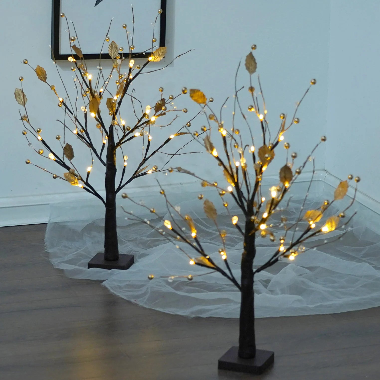 Battery operated bonsai tree lamp with warm white LED lights and decorative beads, perfect for home decor and gifting.