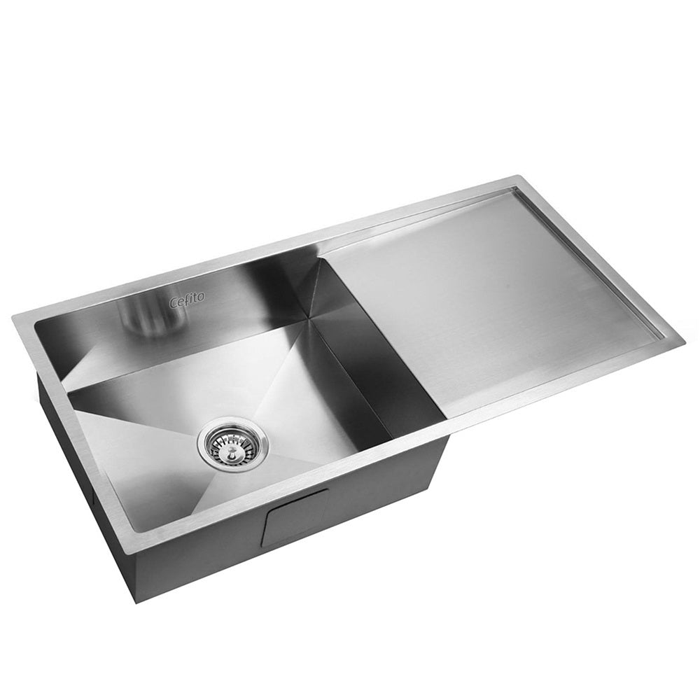 Cefito 96cm x 45cm Stainless Steel Kitchen Sink showcasing its sleek design and durable construction.