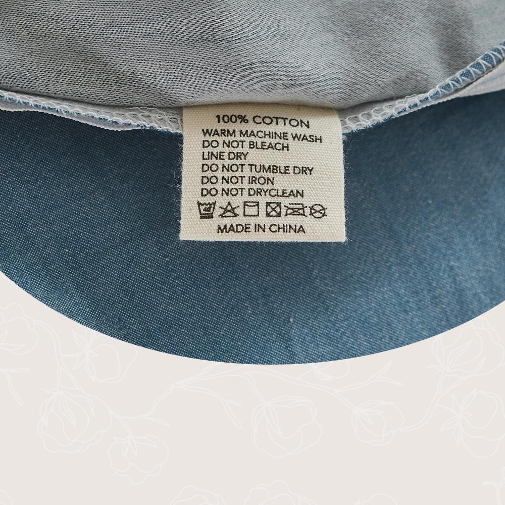 Cosy Club Cotton Sheet Set in Dark Blue, featuring a soft texture and two-tone design, perfect for queen-sized beds.