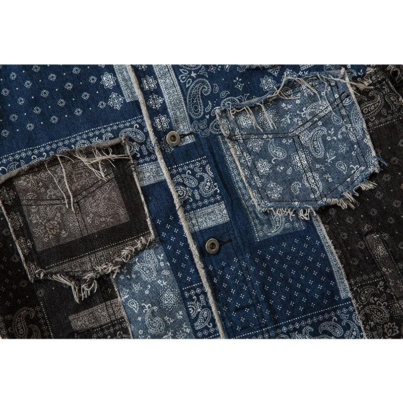 Men's denim jacket featuring vintage totems and a turn-down collar, perfect for autumn wear.