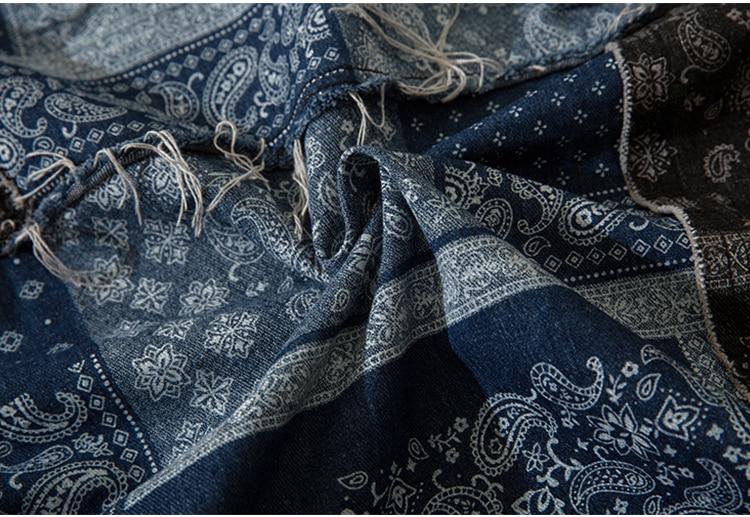 Men's denim jacket featuring vintage totems and a turn-down collar, perfect for autumn wear.