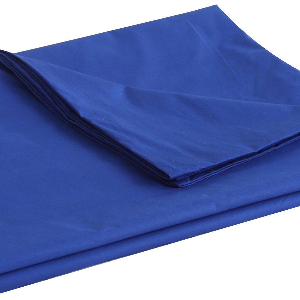 DreamZ Weighted Blanket in blue, featuring dual covers made of polyester and cotton, designed for deep relaxation and comfort.