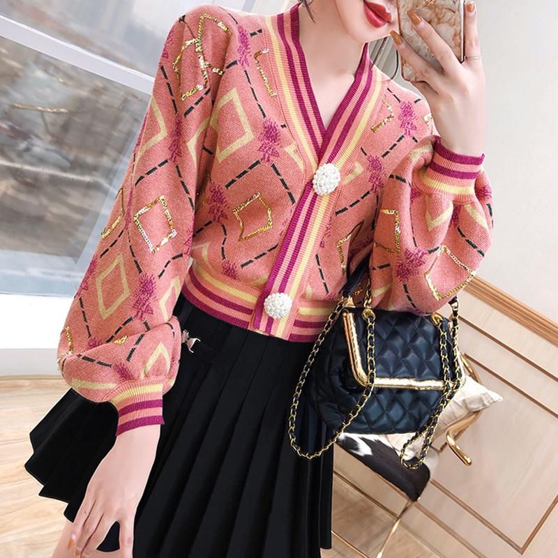 Fashion Spring Fall Knit Cropped Cardigan with lantern sleeves and V-neck design, showcasing a stylish plaid pattern.