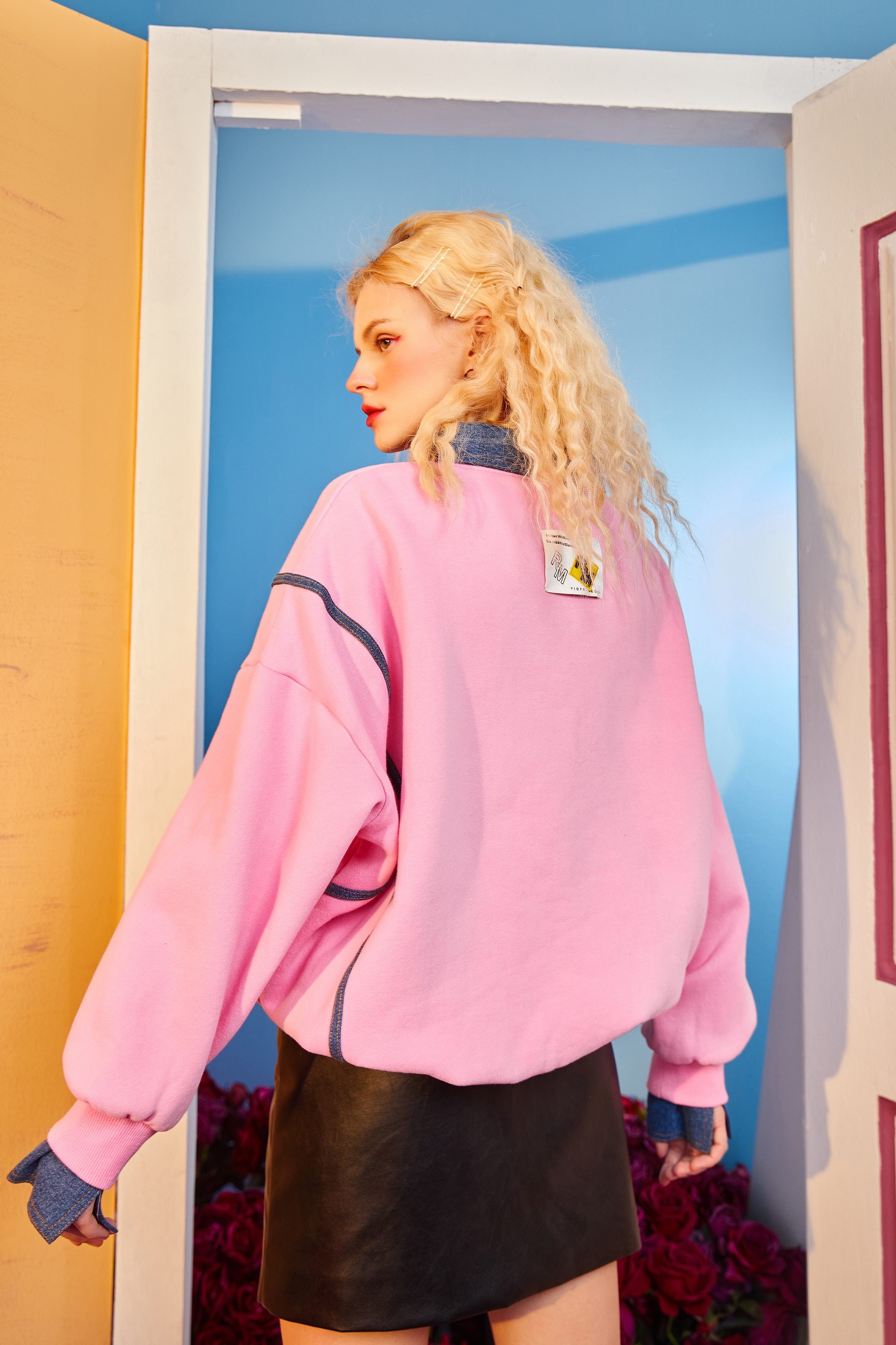 Harajuku Applique Casual Pullover Sweatshirt for women in pink, featuring a stylish patchwork design, perfect for winter wear.