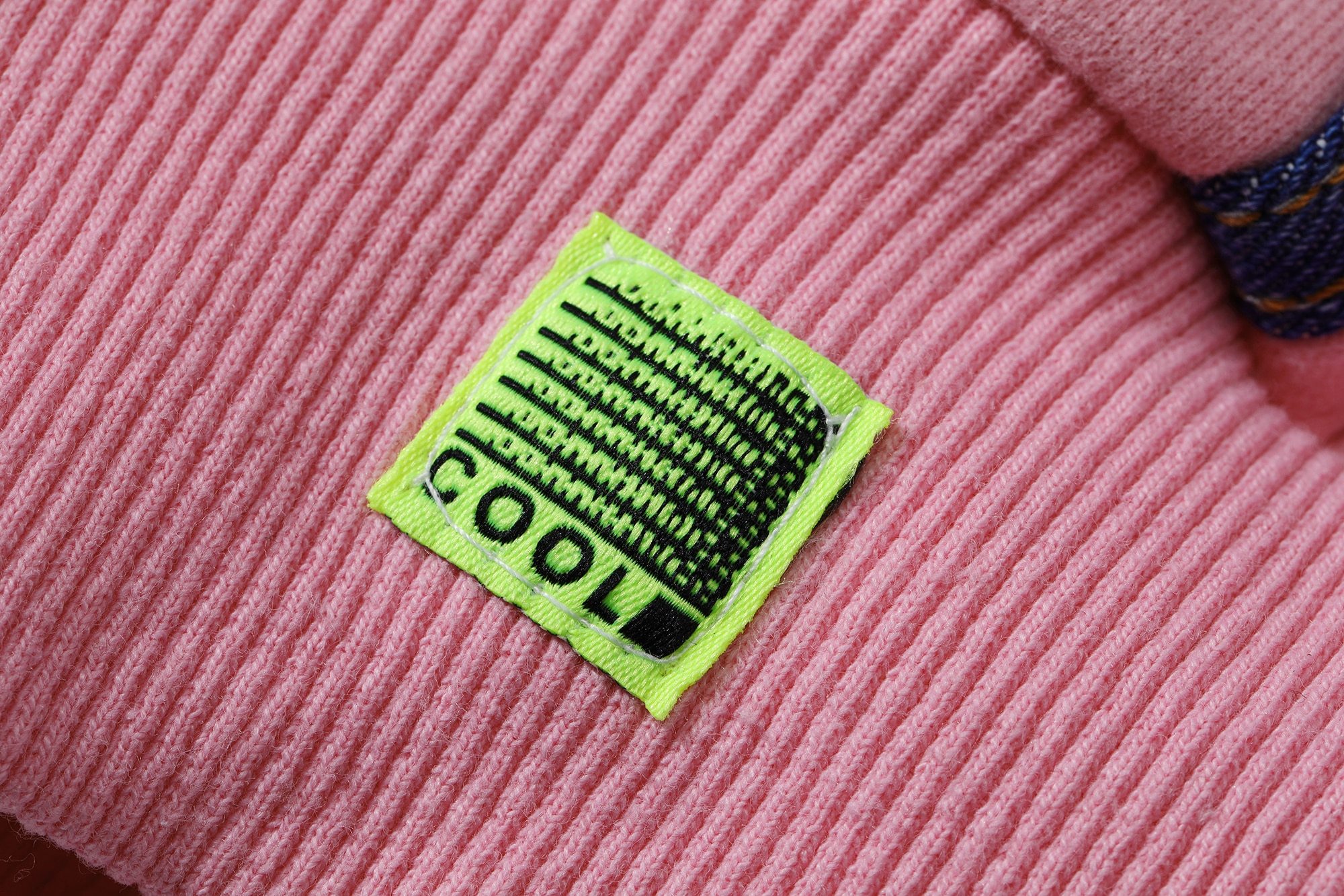 Harajuku Applique Casual Pullover Sweatshirt for women in pink, featuring a stylish patchwork design, perfect for winter wear.