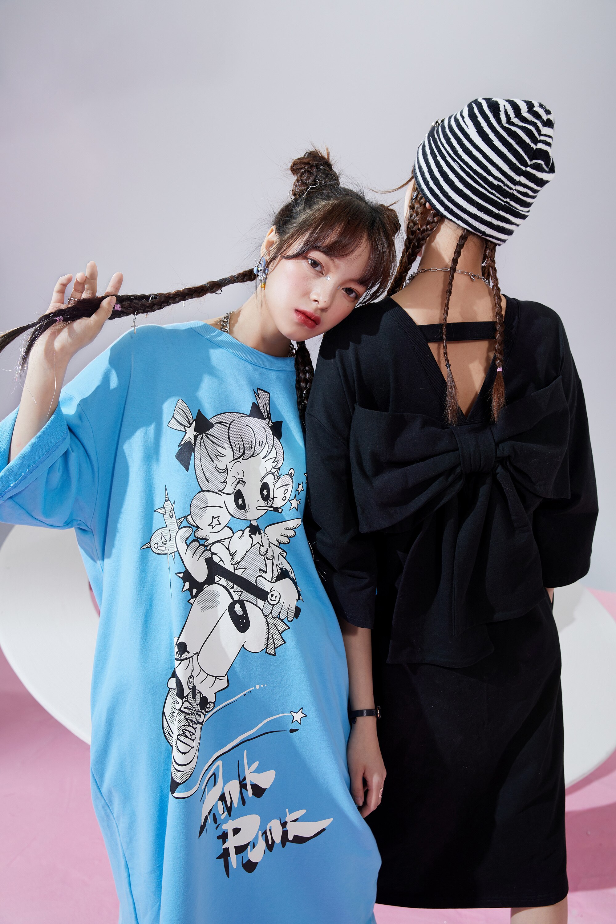Harajuku Graphic Print Straight Casual Vintage Dress for women, featuring a backless design with a bow, knee-length cut, and vibrant print.