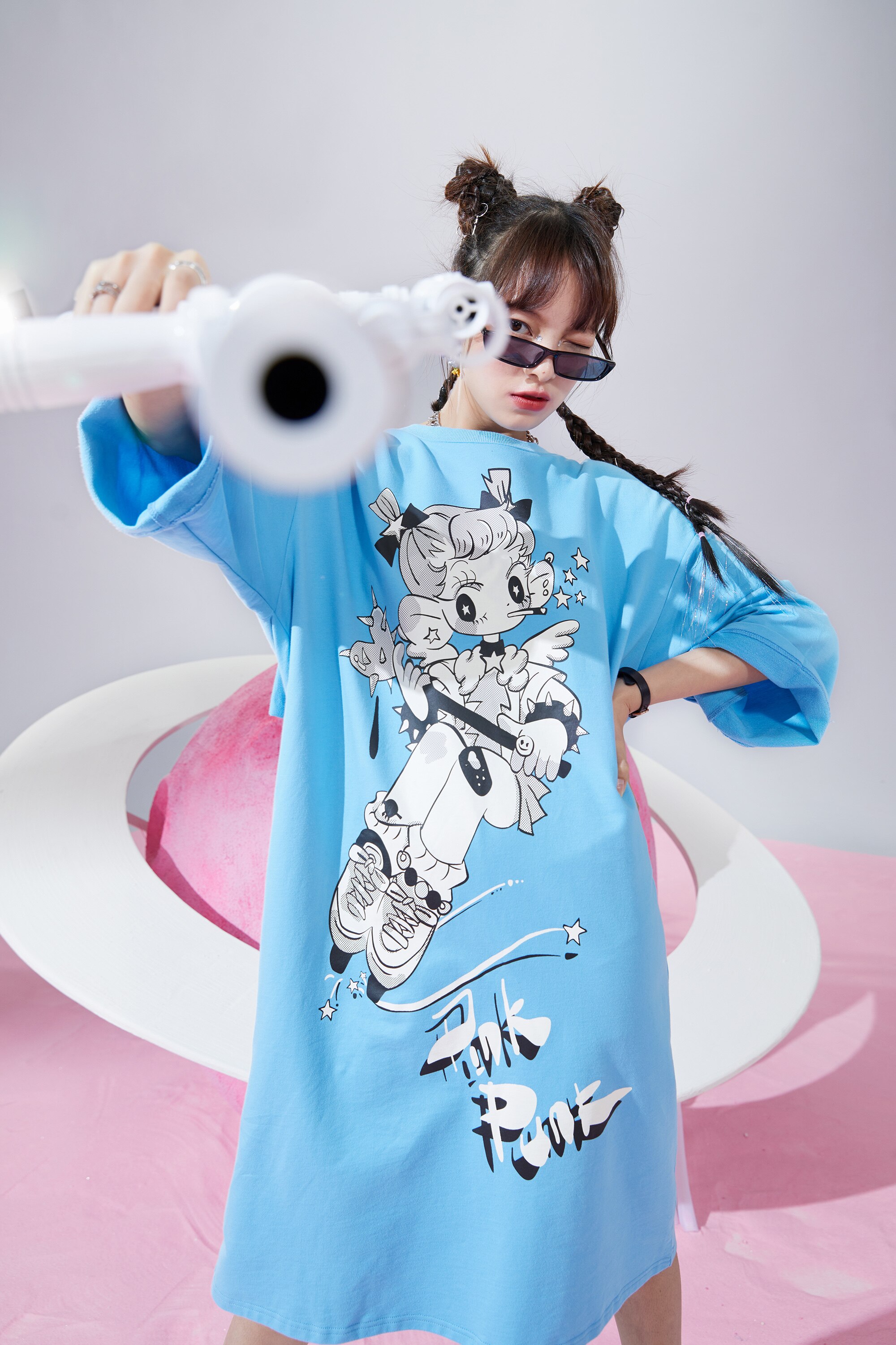 Harajuku Graphic Print Straight Casual Vintage Dress for women, featuring a backless design with a bow, knee-length cut, and vibrant print.