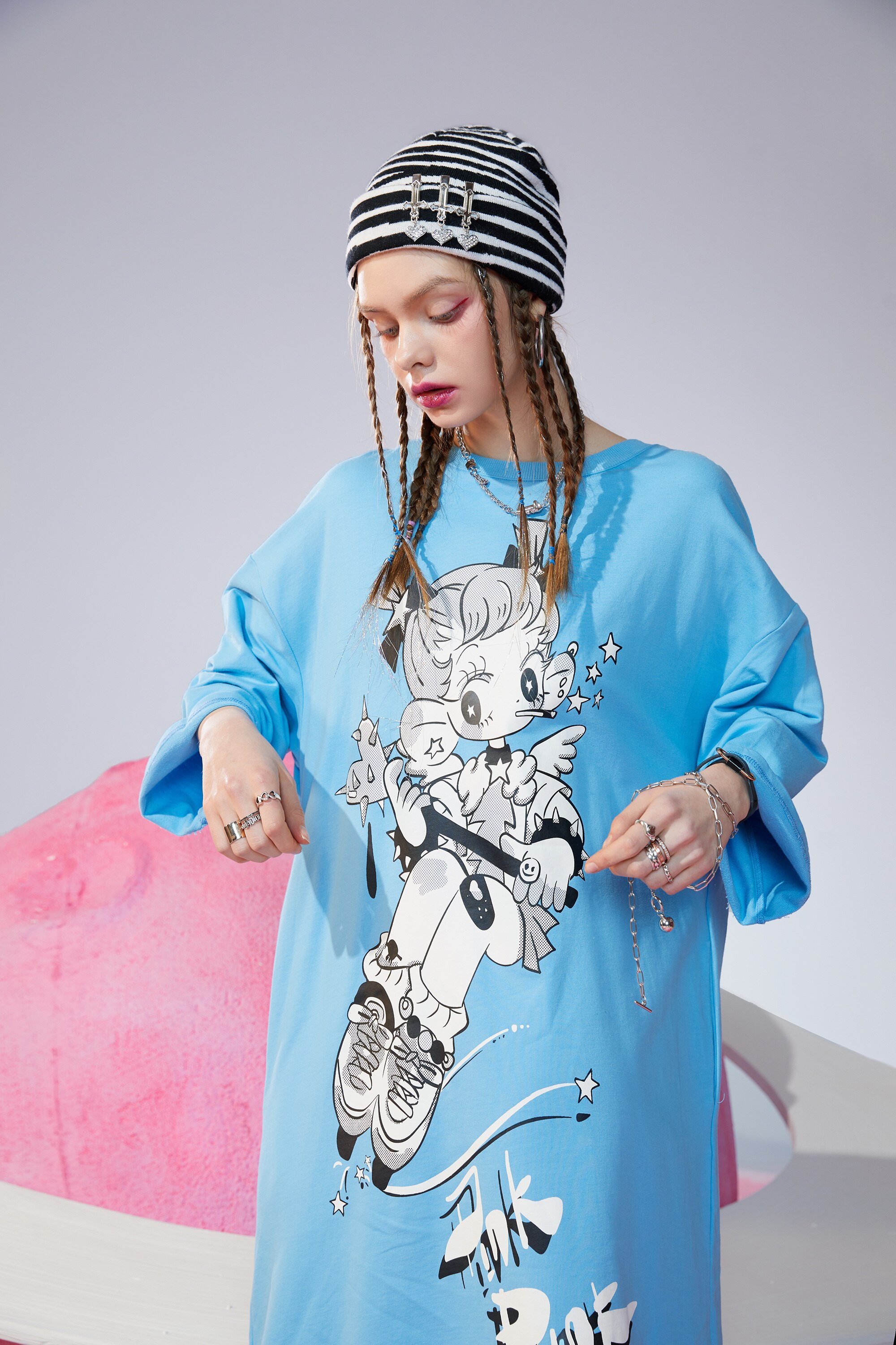 Harajuku Graphic Print Straight Casual Vintage Dress for women, featuring a backless design with a bow, knee-length cut, and vibrant print.