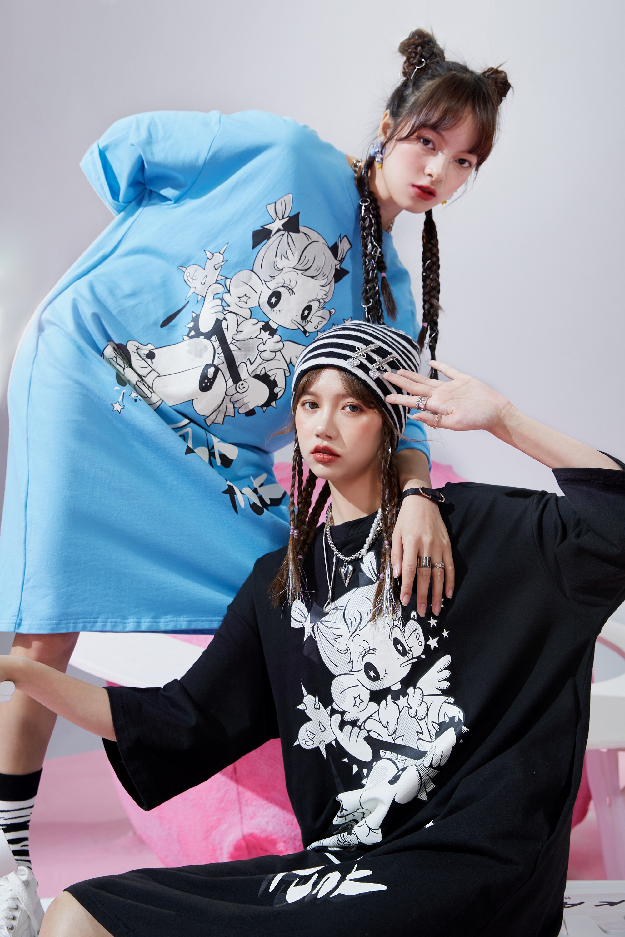 Harajuku Graphic Print Straight Casual Vintage Dress for women, featuring a backless design with a bow, knee-length cut, and vibrant print.