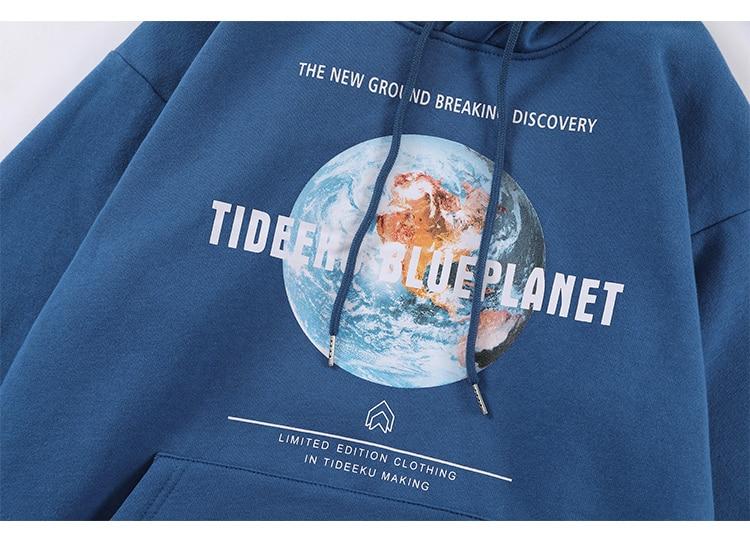 Cozy blue hoodie for men featuring a big pocket and Blue Planet letter design, perfect for autumn and winter streetwear.