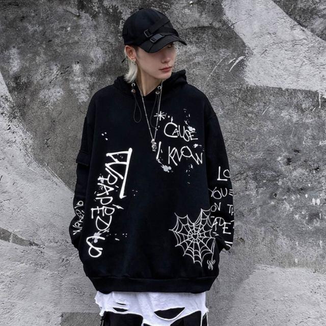 Men's Harajuku hoodie featuring a heart-shaped net print and letter design, perfect for casual streetwear.
