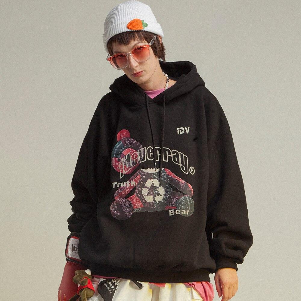 Men's hoodie featuring a paisley gothic bear print, perfect for autumn and winter streetwear.