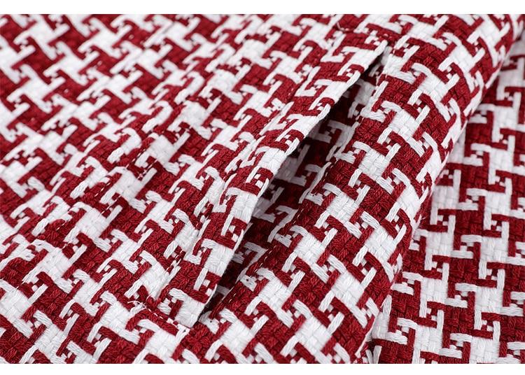 Men's classic knitted plaid jacket with turn-down collar, perfect for autumn and winter wear, featuring pockets and a loose fit.