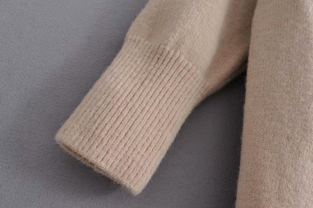 A stylish Lazy V-neck Oversize Long Sweater Cardigan in a solid color, featuring a relaxed fit and pockets, perfect for casual wear.