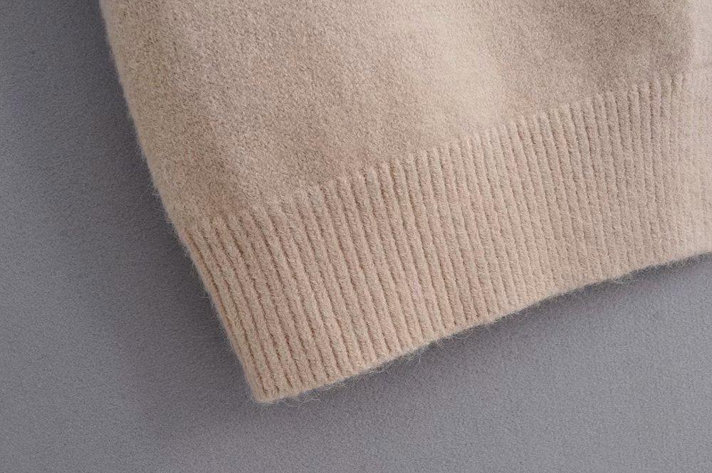 A stylish Lazy V-neck Oversize Long Sweater Cardigan in a solid color, featuring a relaxed fit and pockets, perfect for casual wear.