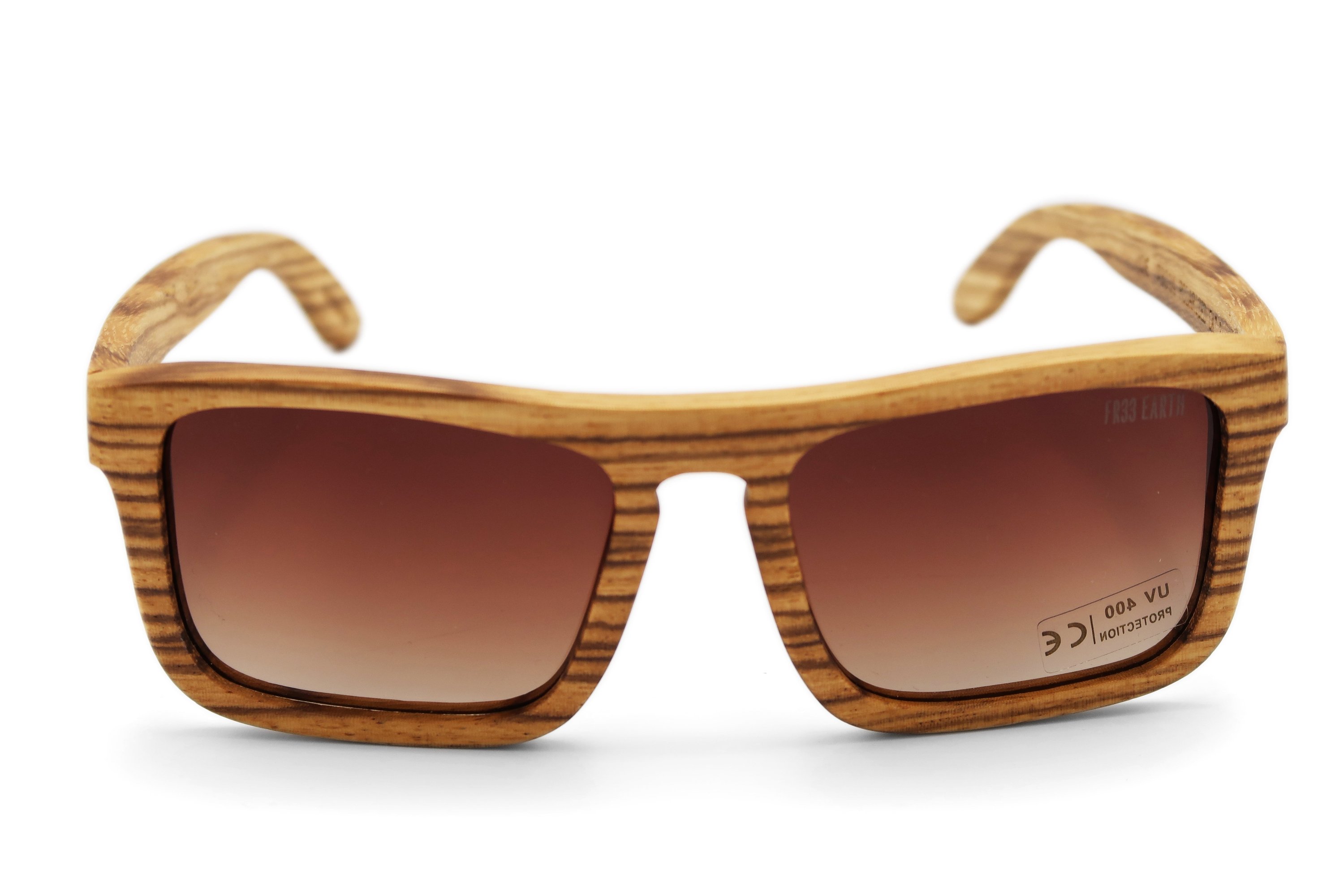 Lizards Brown Sunglasses featuring a stylish wooden frame and polarized lenses, packaged in a reusable wood box with accessories.