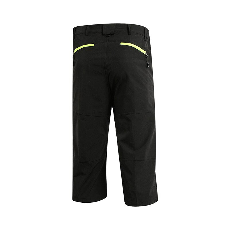 Men's summer outdoor sports 3/4 cycling pants in black, featuring breathable fabric and zipper fly closure, ideal for downhill MTB.