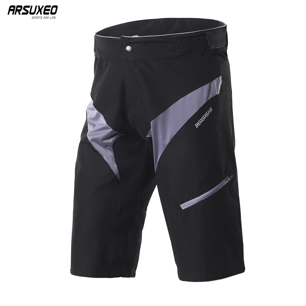 Mens MTB shorts designed for cycling, featuring quick-dry, water-resistant fabric, reflective details, and UV protection.