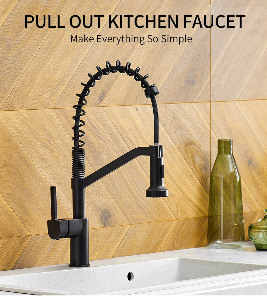 Modern polished chrome brass kitchen sink faucet with pull-out spray and single handle design, showcasing its sleek and contemporary style.