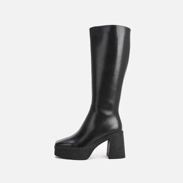 MUMANI Woman's Modern Boots in genuine leather with a square heel and zip closure, showcasing a stylish knee-high design.
