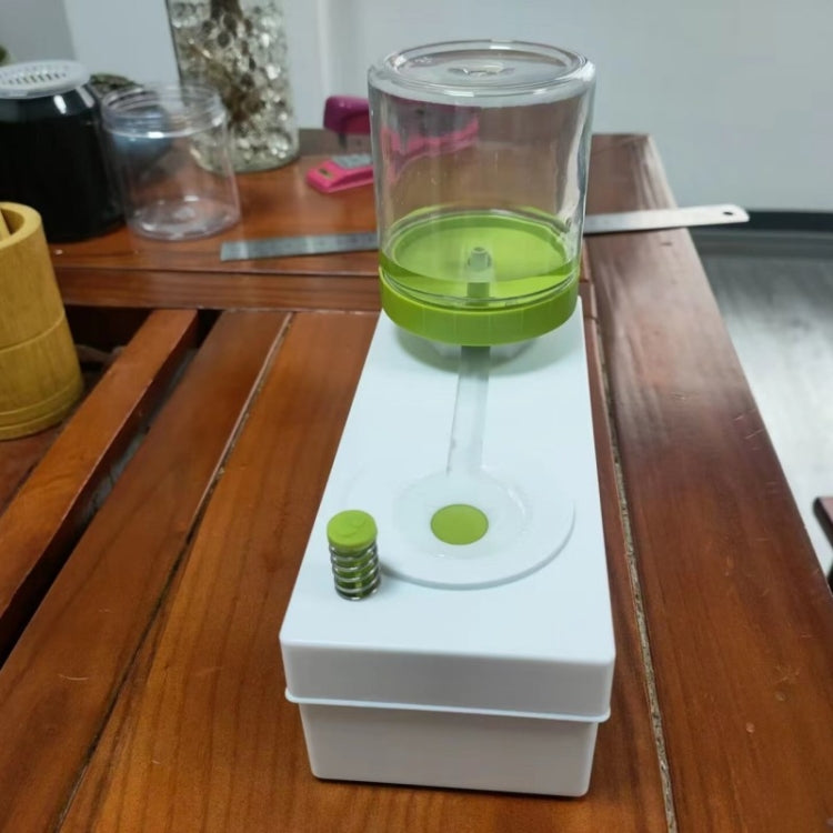 Oil Painting Brush Cleaner Tool with Water Container, designed for efficient brush cleaning and easy storage.