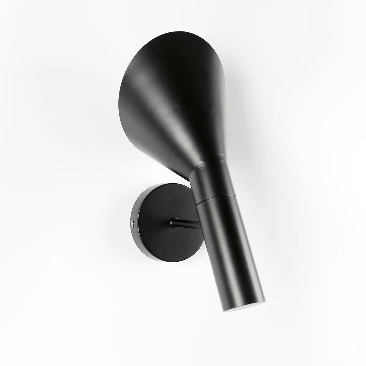 A modern Nordic outdoor wall lamp designed for stylish illumination in living rooms and bathrooms, showcasing sleek lines and LED technology.