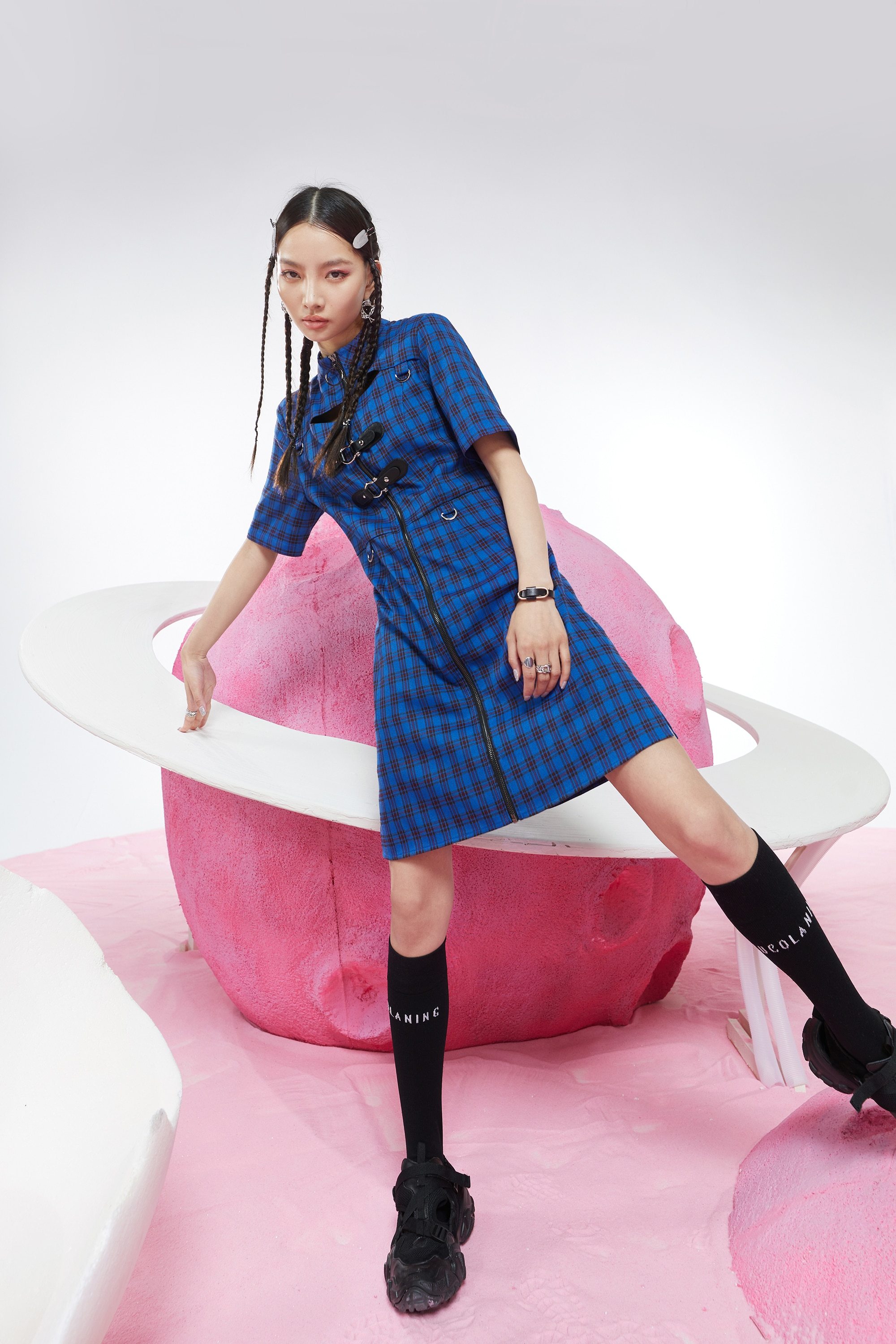 A stylish blue plaid Chinese style A-line dress for women, featuring a mandarin collar and knee-length design, perfect for spring occasions.