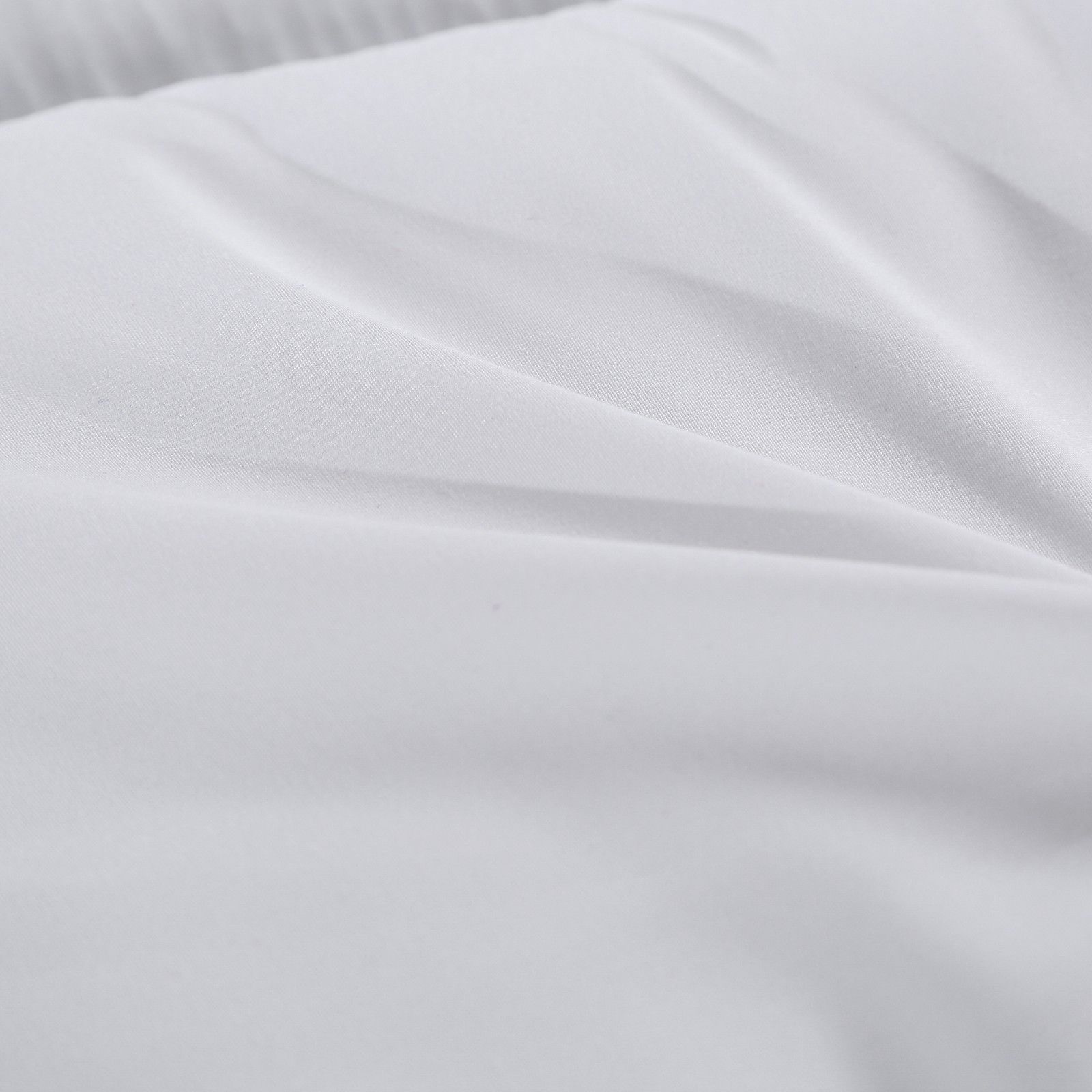 Royal Comfort 1000GSM Memory Mattress Topper Cover Protector Underlay with plush microfibre filling and fitted skirt.