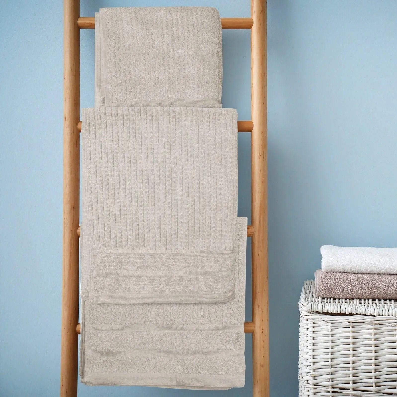 Royal Comfort Eden Egyptian Cotton 600GSM 8 Piece Luxury Bath Towels set in various colors with a stylish double border.