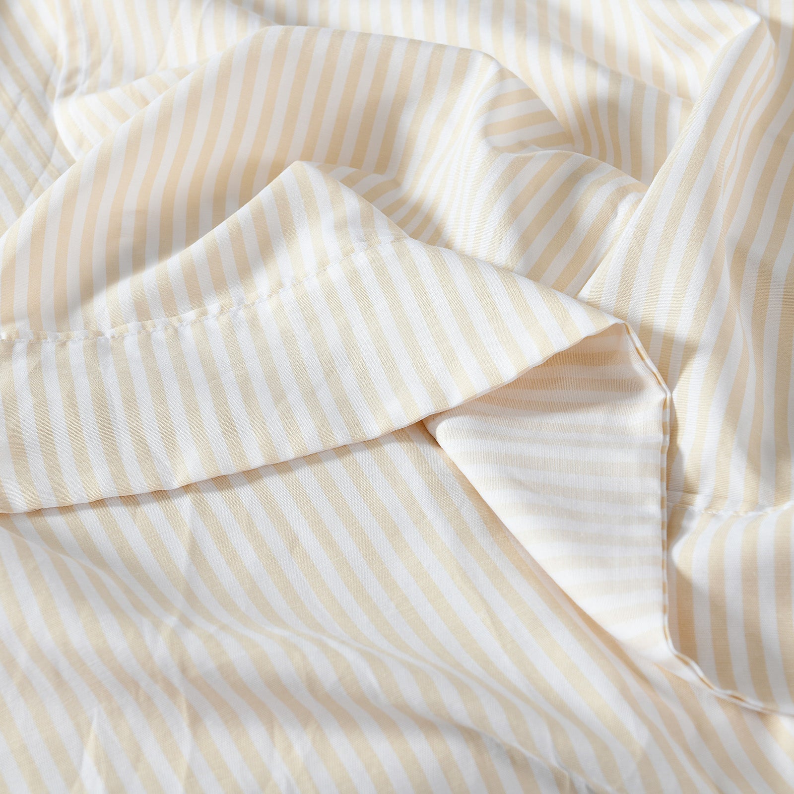 Royal Comfort Stripes Linen Blend Sheet Set featuring a neutral stripe design, showcasing the luxurious texture and breathable fabric.