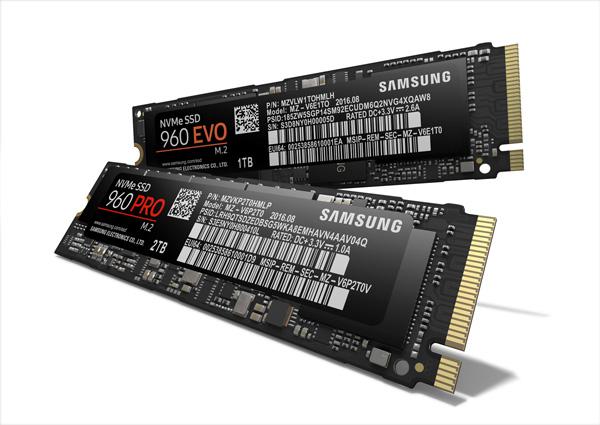 SAMSUNG 960 PRO M.2 512GB NVMe SSD with sleek design and compact form factor, showcasing advanced technology for high-speed performance.