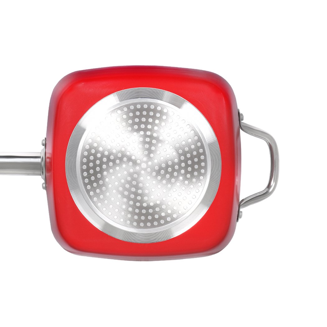 A red 3-in-1 saucepan set featuring a non-stick surface, stainless steel handle, deep fryer basket, and tempered glass lid, ideal for versatile cooking.