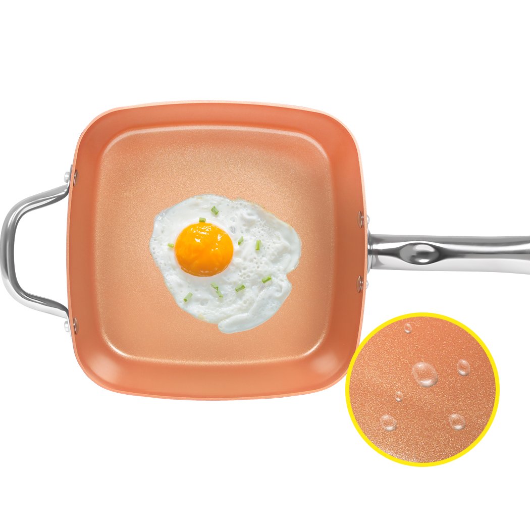 A red 3-in-1 saucepan set featuring a non-stick surface, stainless steel handle, deep fryer basket, and tempered glass lid, ideal for versatile cooking.